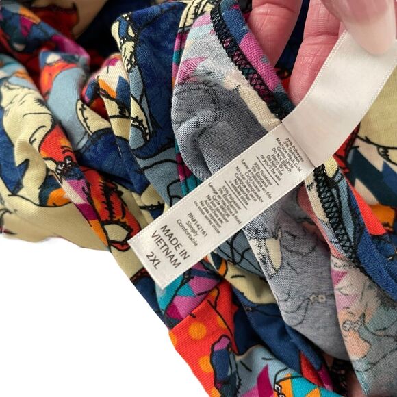 LuLaRoe Plus 2XL Tunic Top Oogie Boogie Colorful Blouse Nightmare Before - Picture 3 of 7